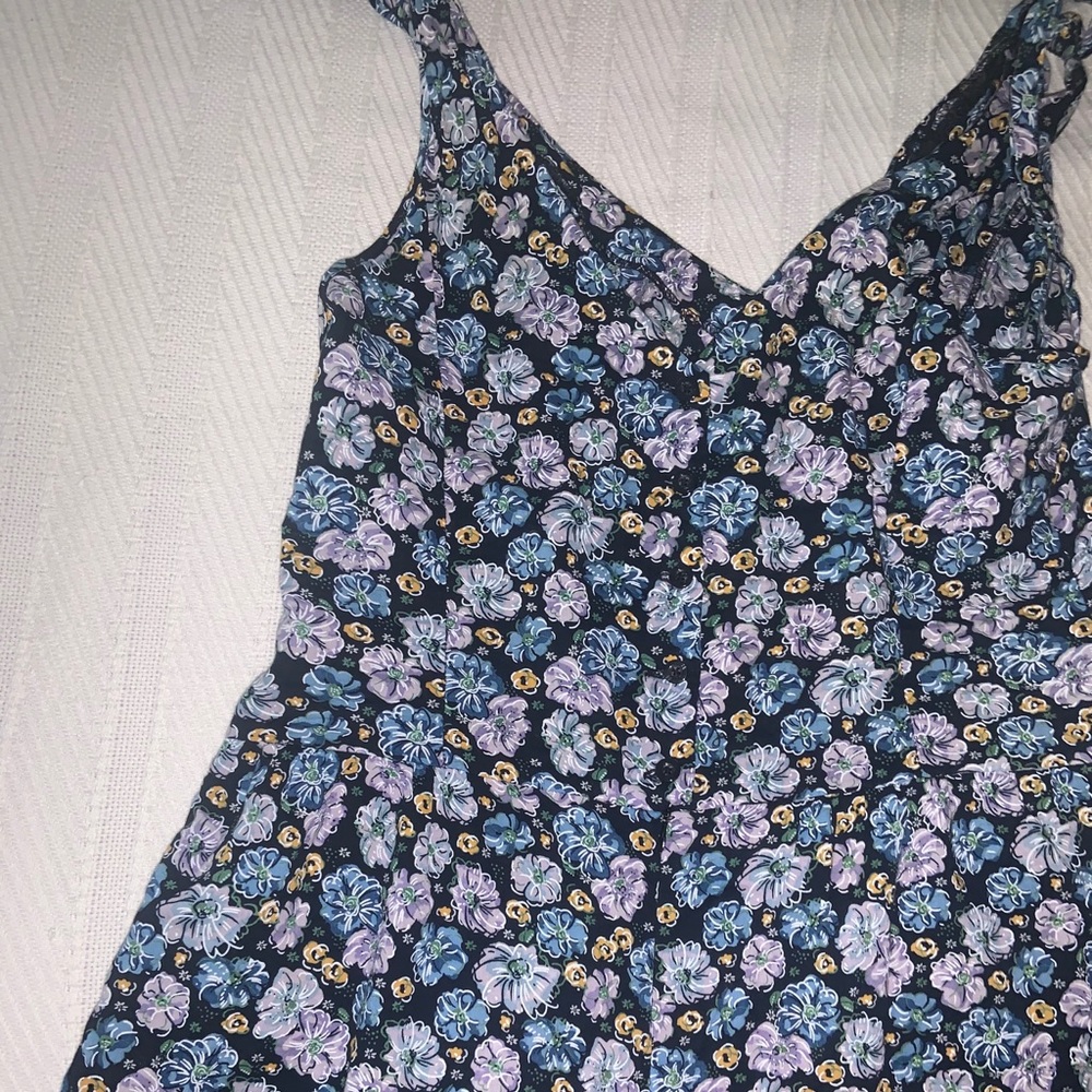 Vintage Floral V-Neck Romper